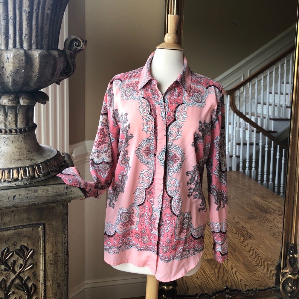 Apt 9 blouse size large 🌟✨